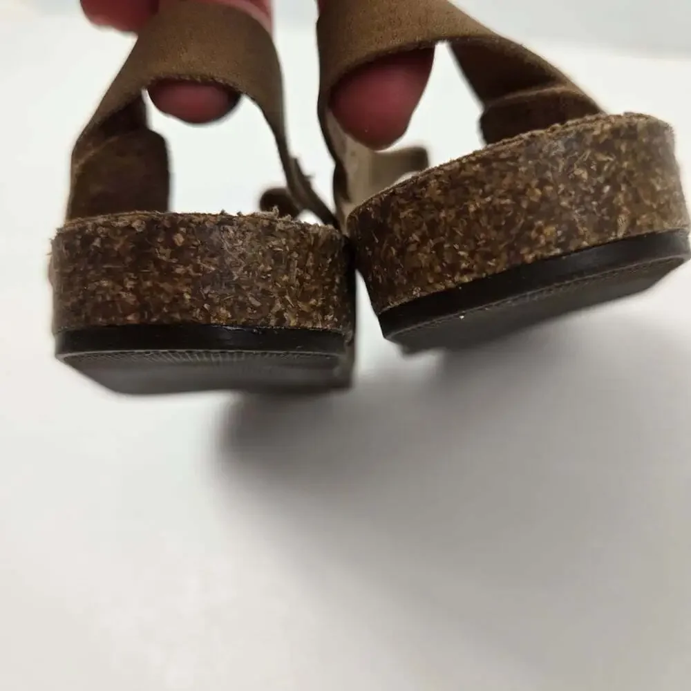 Old Navy Baby Tan Buckle Neutral Sandlas 6- 12 Months